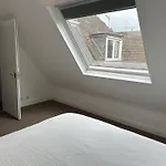 London Luxury Apartment - Finchley Road Retreat