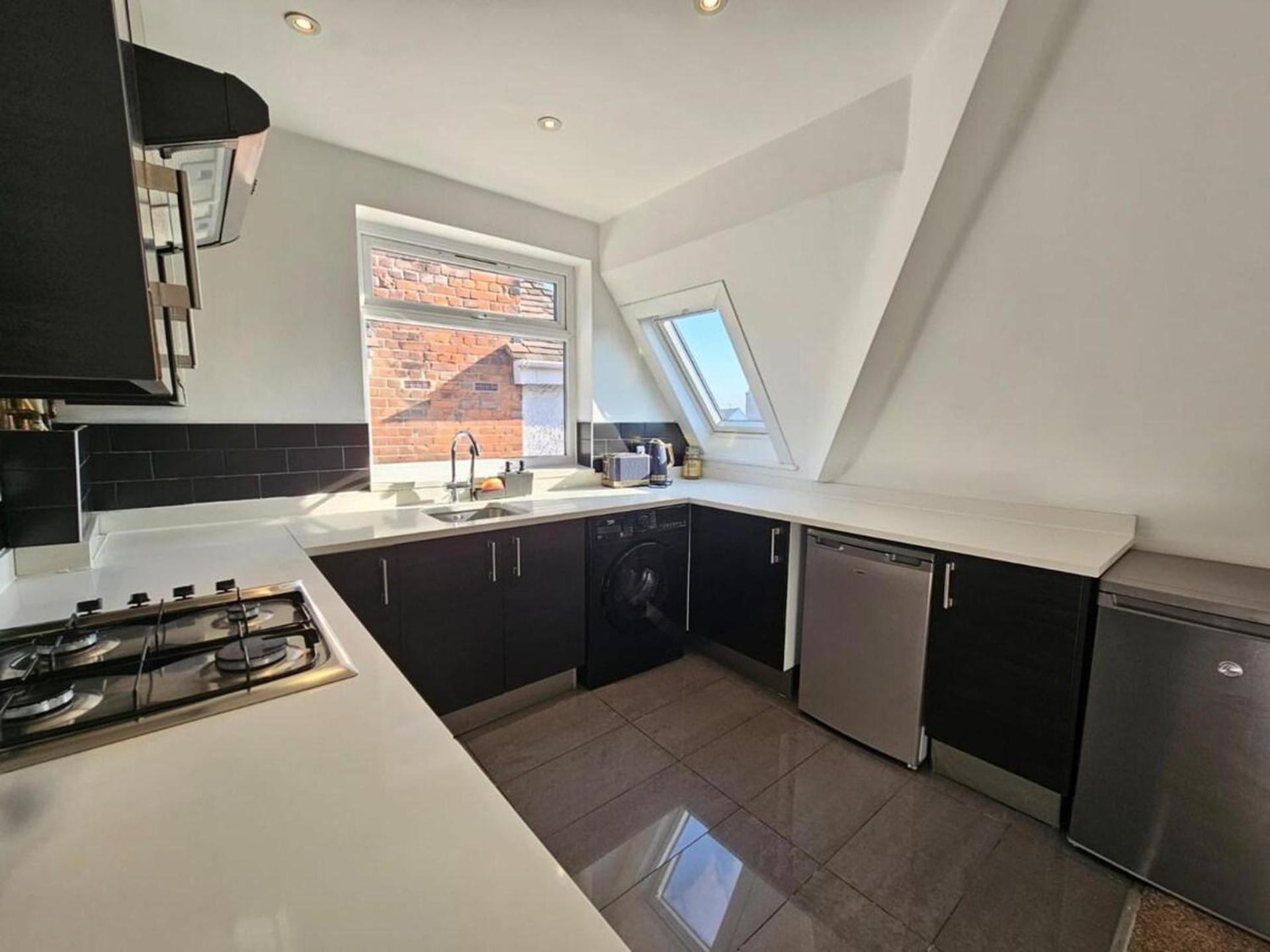 Luxury - Finchley Road Retreat *